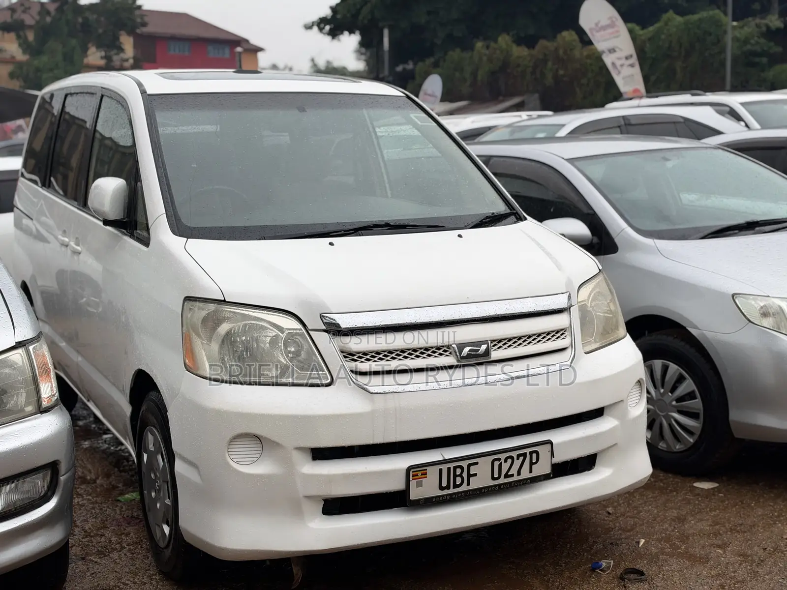 Toyota Harrier 2006 White