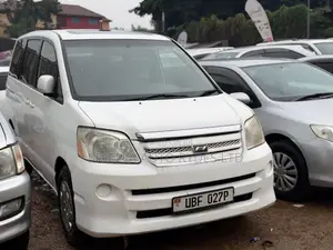 Toyota Harrier 2006 White