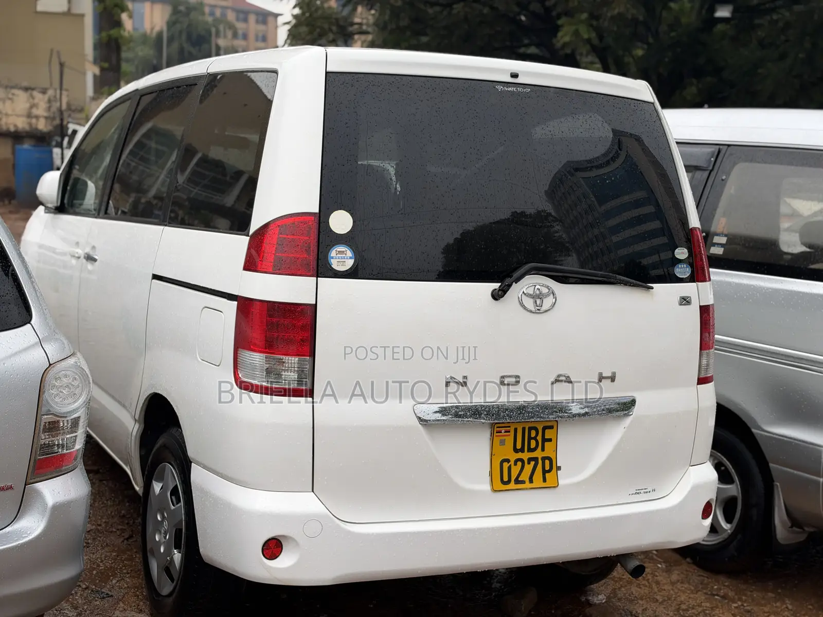 Toyota Harrier 2006 White