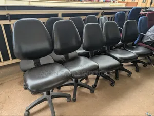 Refurbished // Second Hand Armless Office Furniture, Adjustable