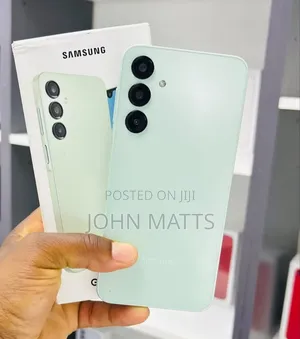 New Samsung Galaxy A16 128 GB Green