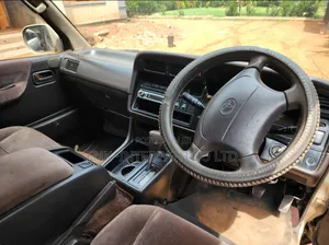 Toyota HiAce 1996 Brown