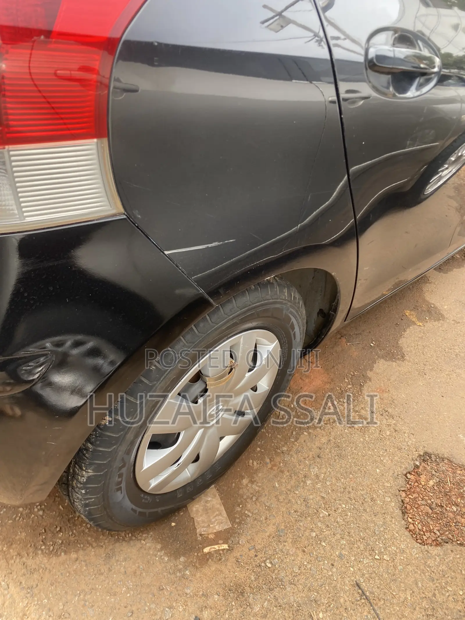 Toyota Vitz 2010 Black