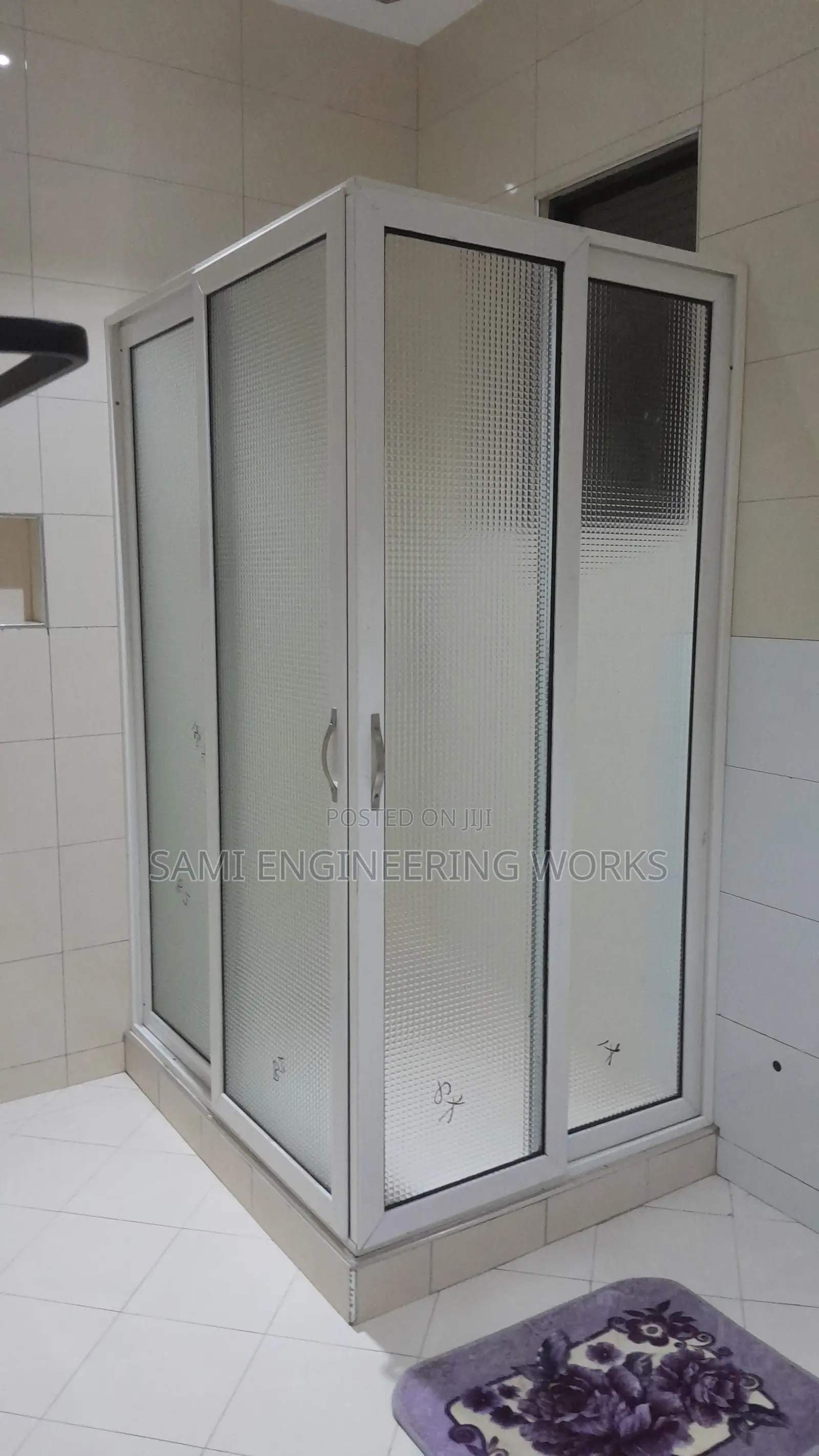 Modern Glass Shower Cabin – Stylish Bathroom Upgrade