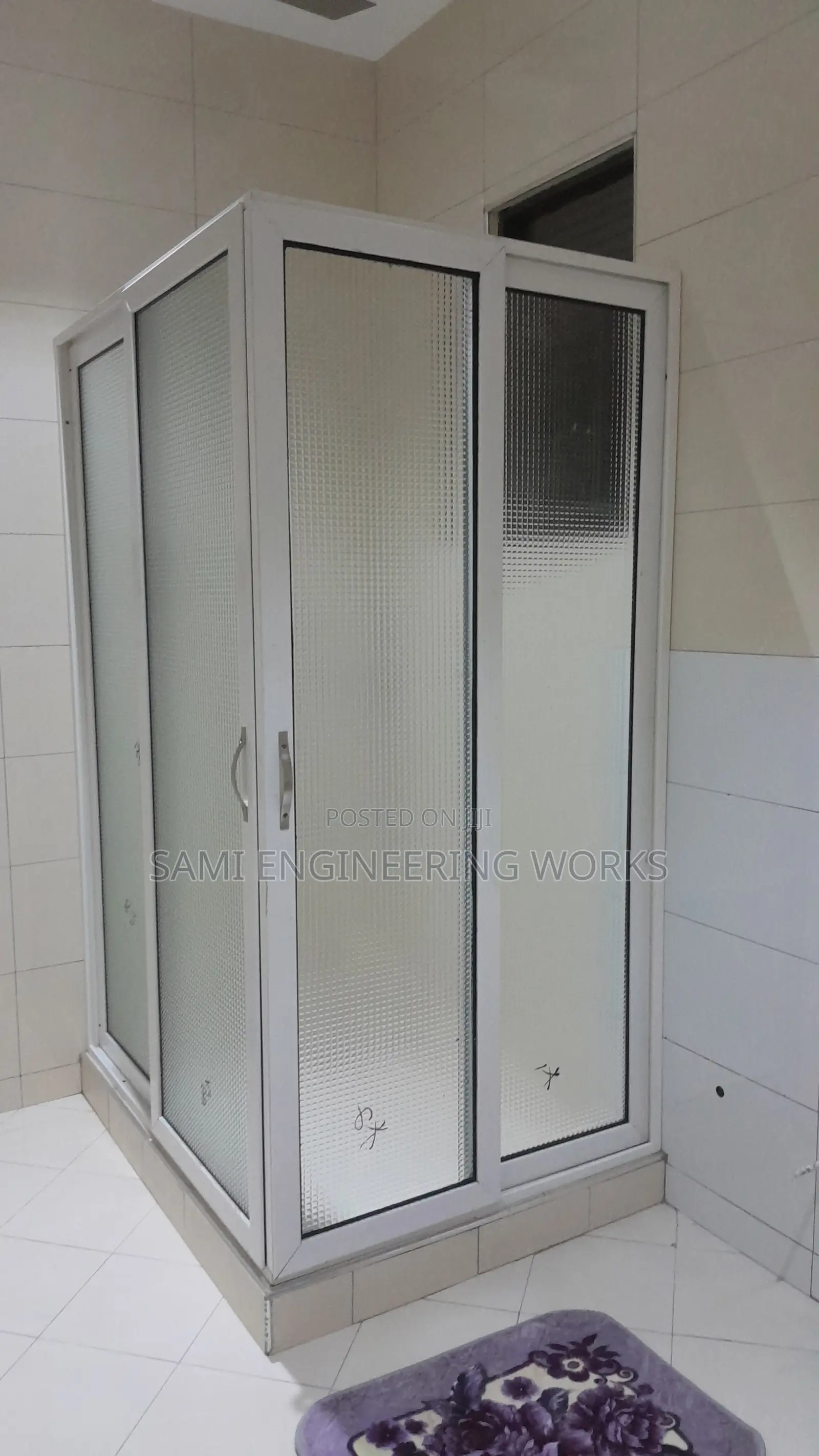 Modern Glass Shower Cabin – Stylish Bathroom Upgrade