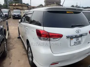 Toyota Wish 2018 Black