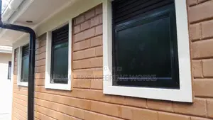 Small Aluminium Projected Bathroom Window – Modern & Durable