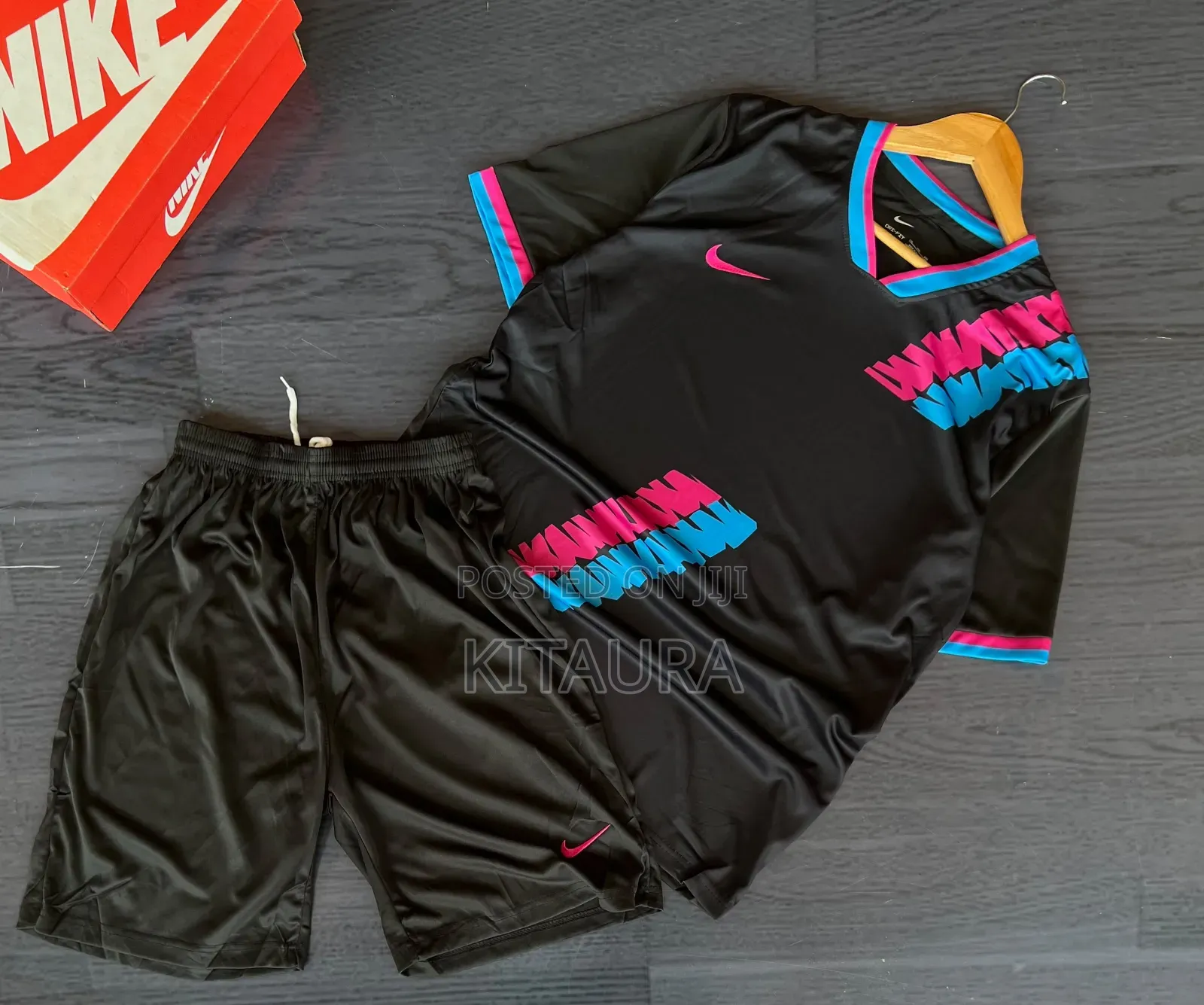 New Stock of Plain Kit Designs