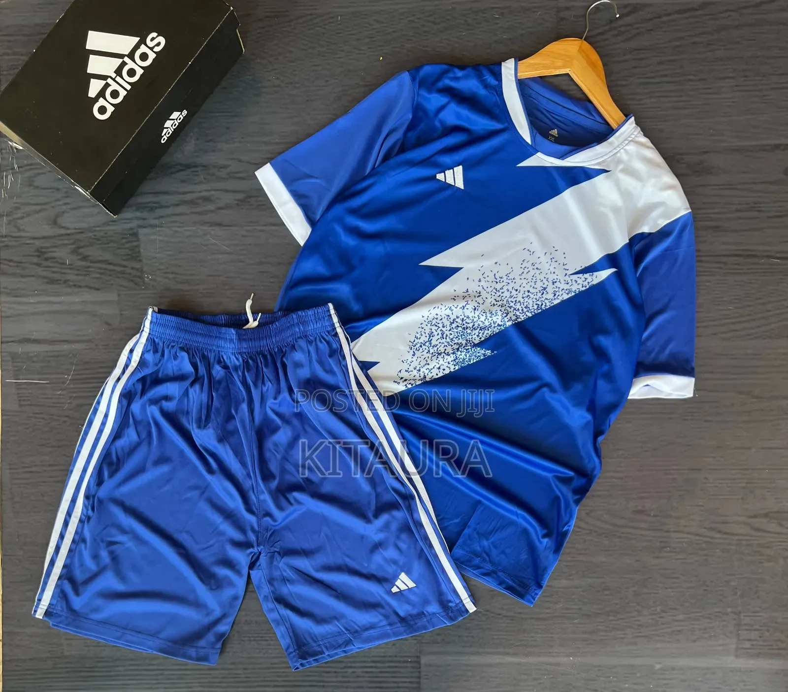 New Stock of Plain Kit Designs