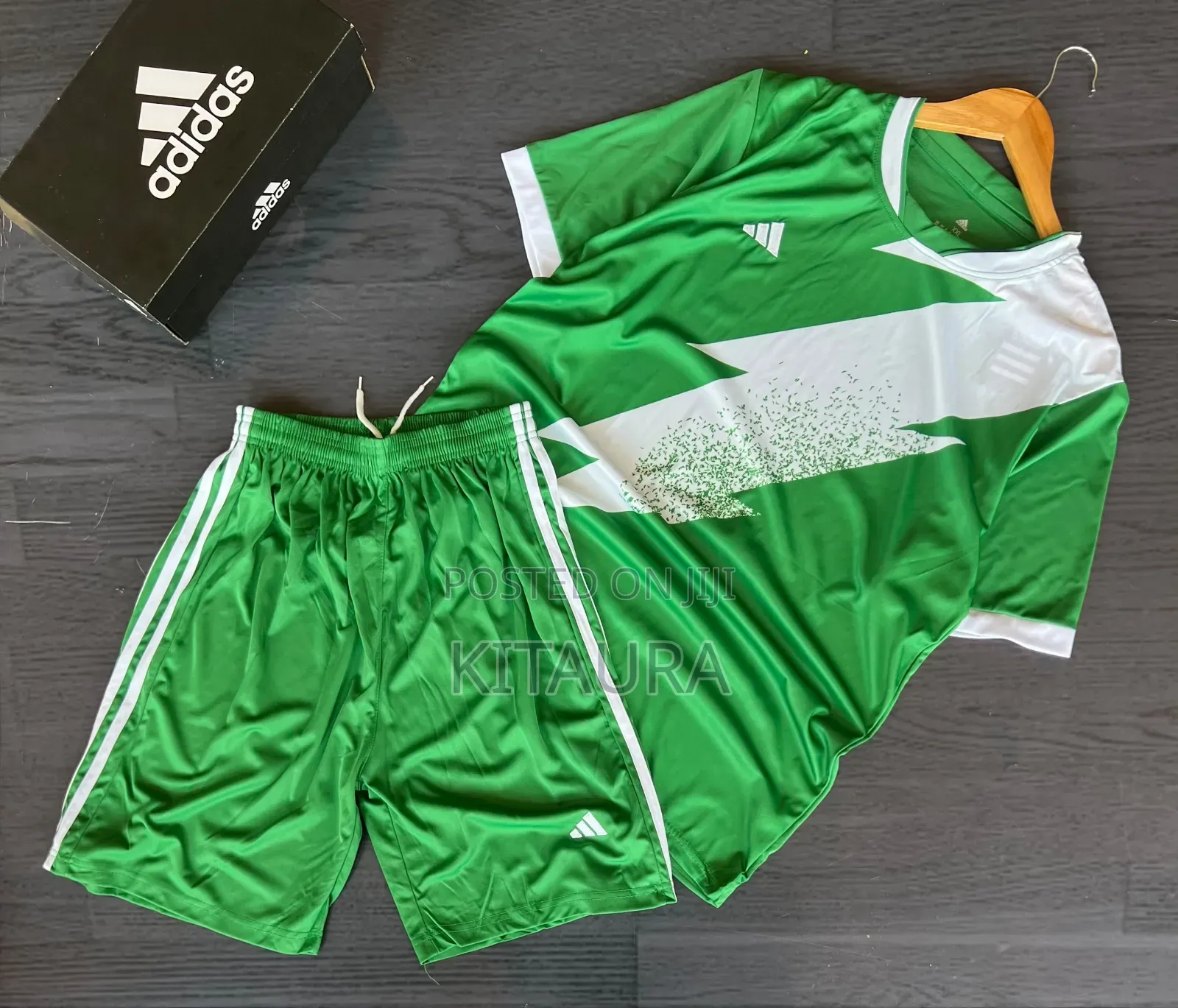 New Stock of Plain Kit Designs