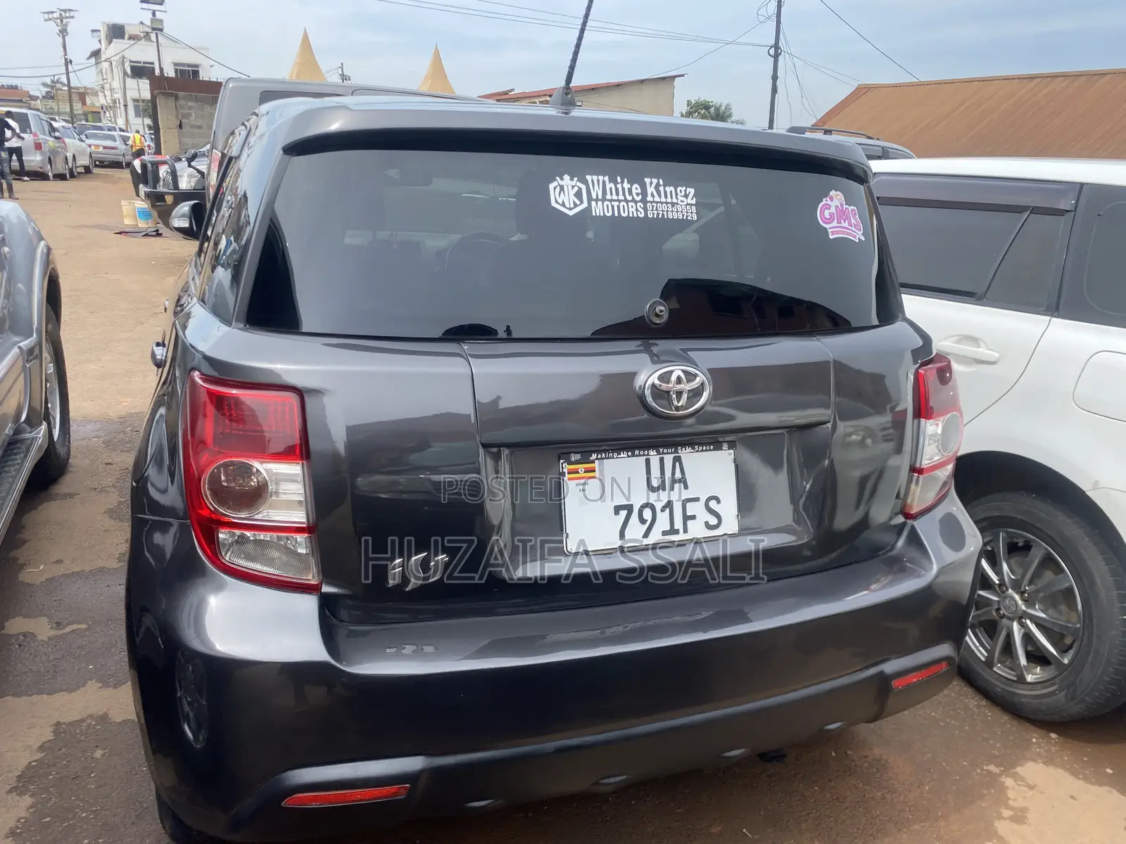 Toyota IST 2010 Gray