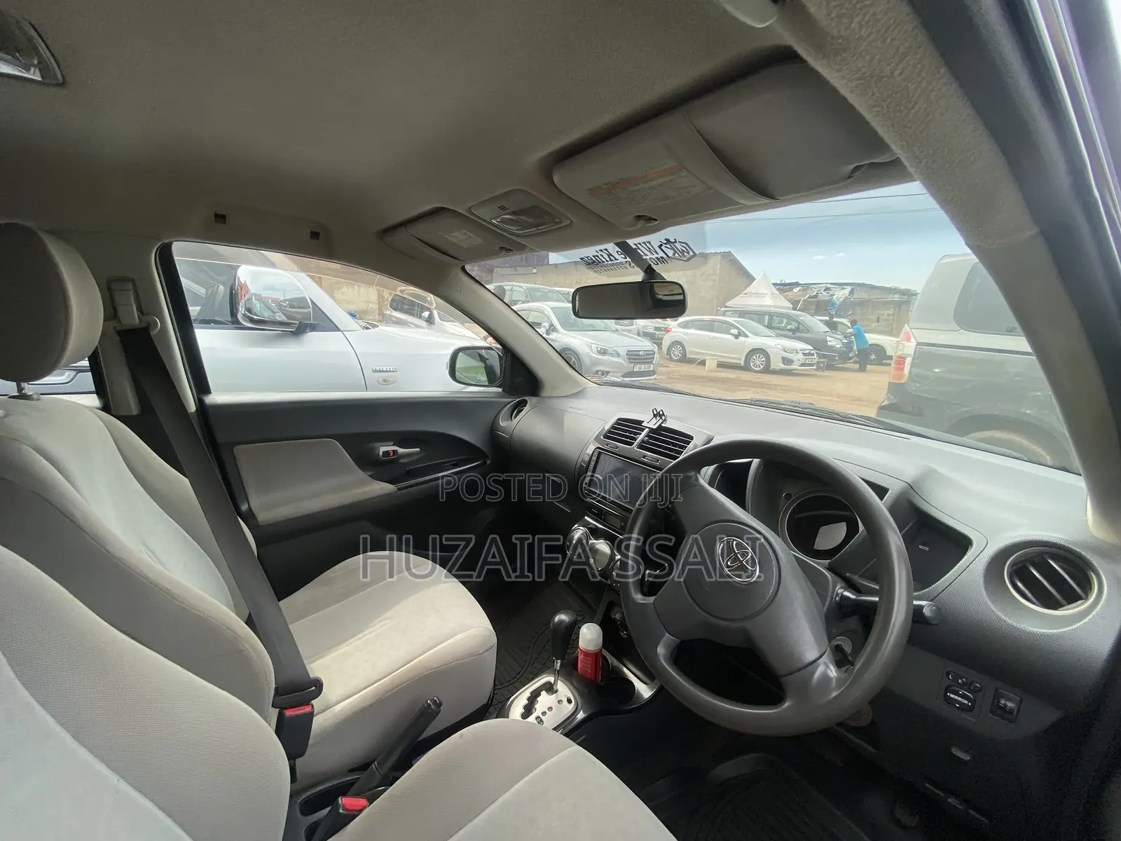 Toyota IST 2010 Gray