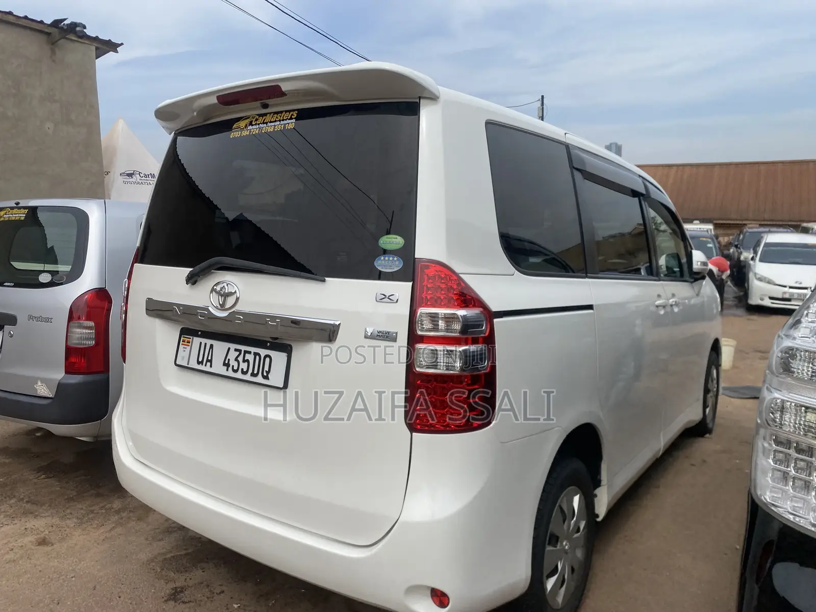 Toyota Noah 2022 White