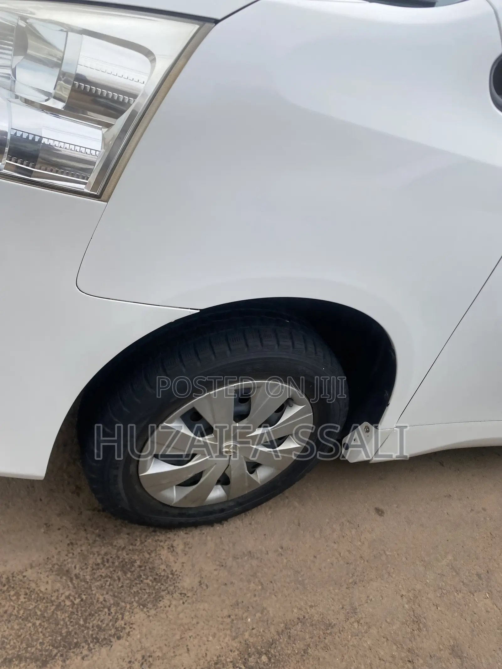 Toyota Noah 2022 White