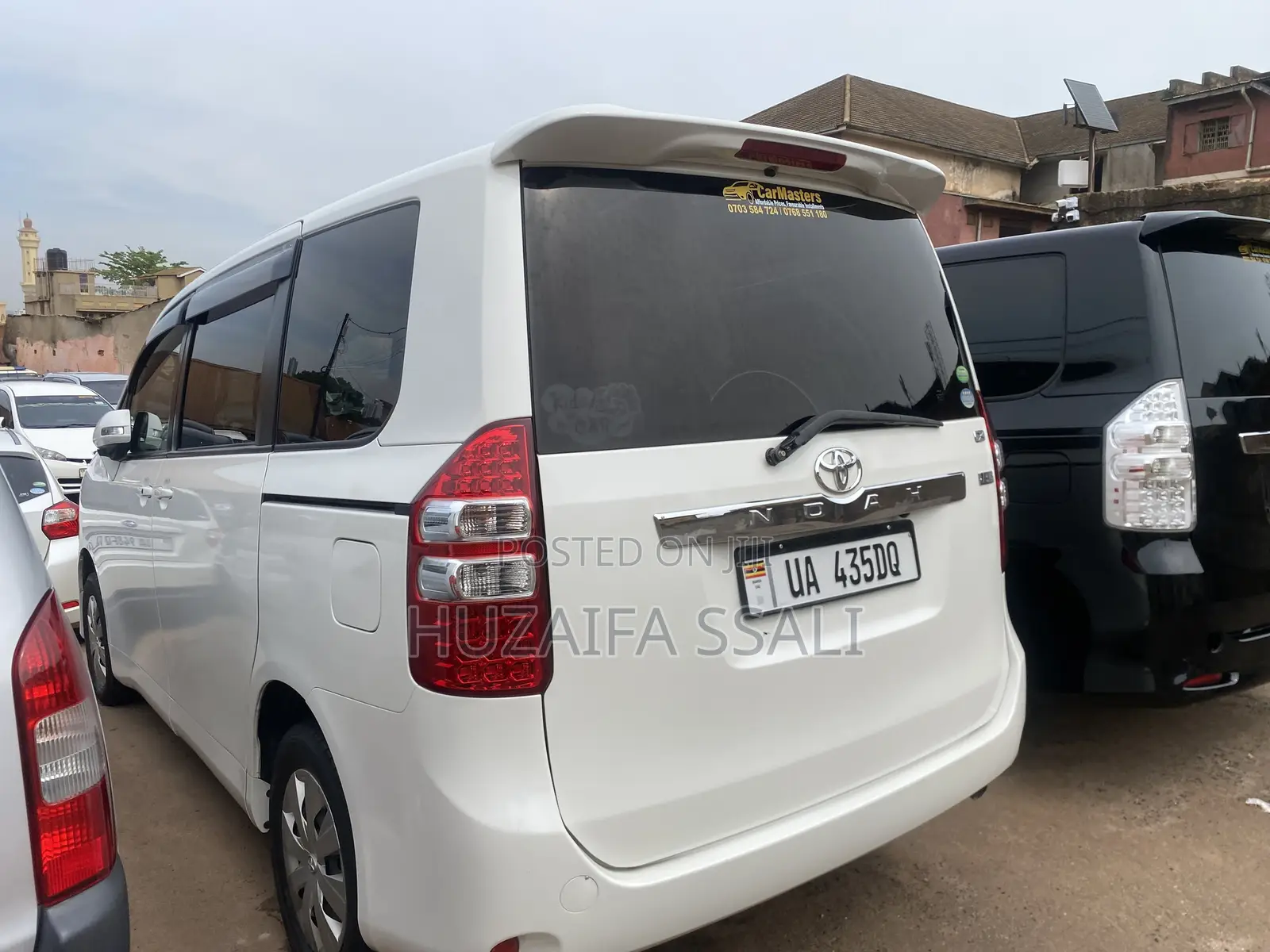 Toyota Noah 2022 White