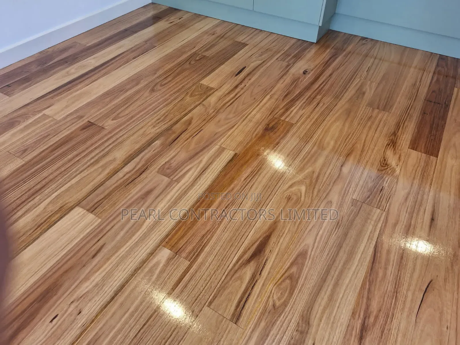Wooden Floor/Natural Wooden Floor Supply and Installation Experts