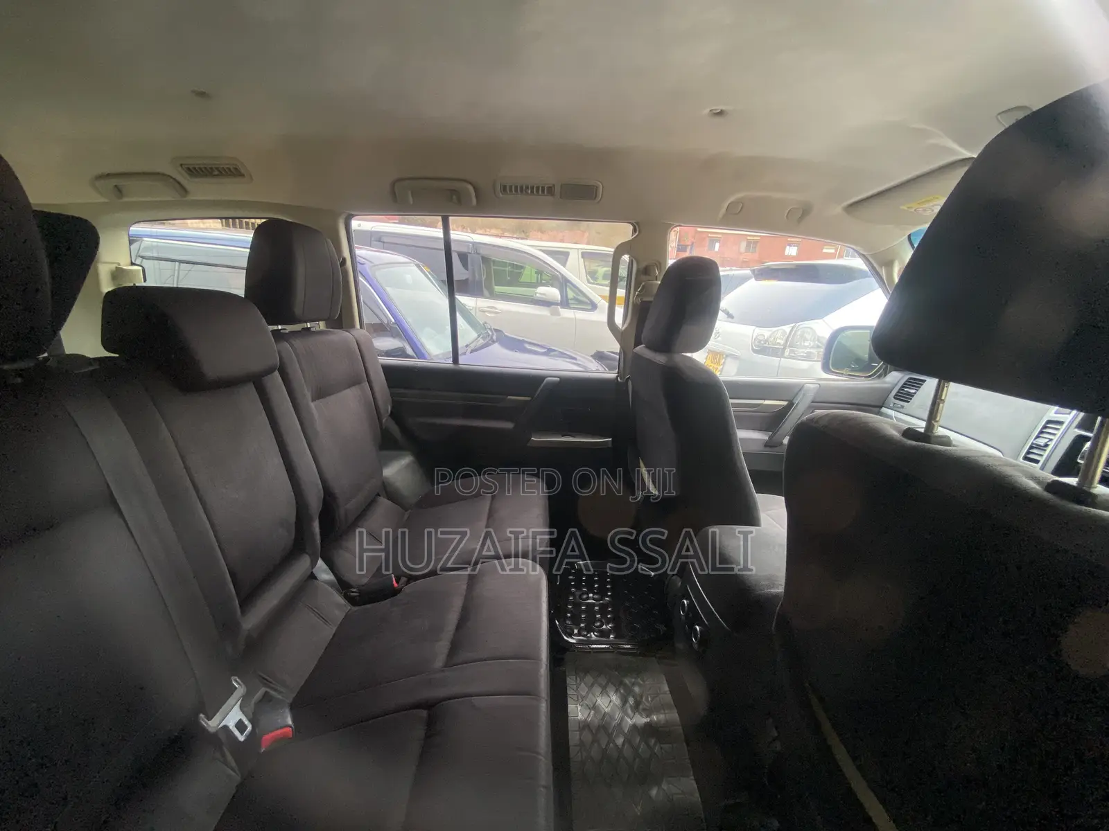 Mitsubishi Pajero 2015 Silver