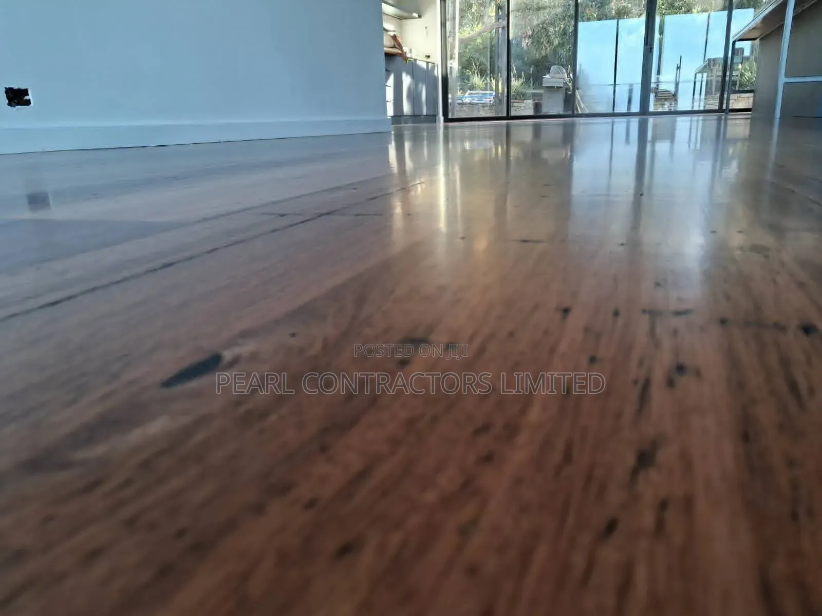 Wooden Floor/Professional Wooden Floor Installation Services Order Now