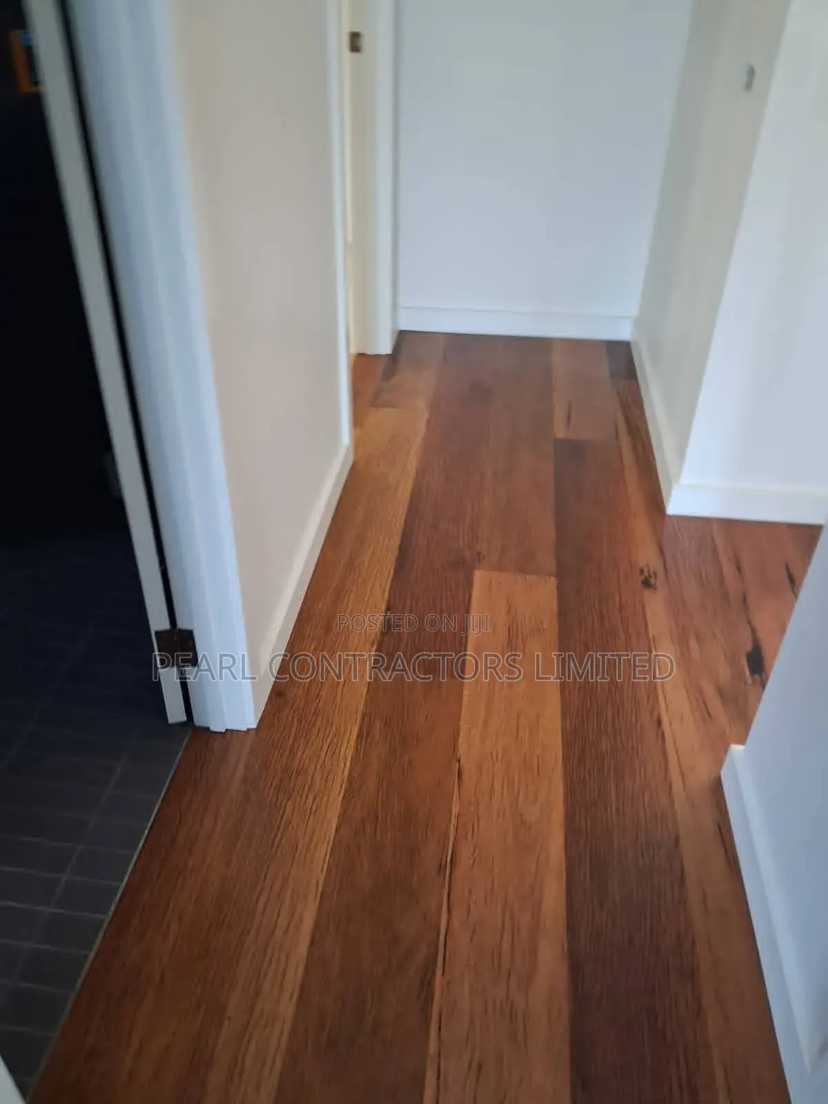 Wooden Floor/Professional Wooden Floor Installation Services Order Now