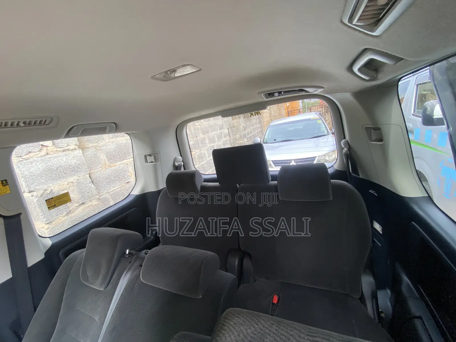 Toyota Noah 2012 Gray