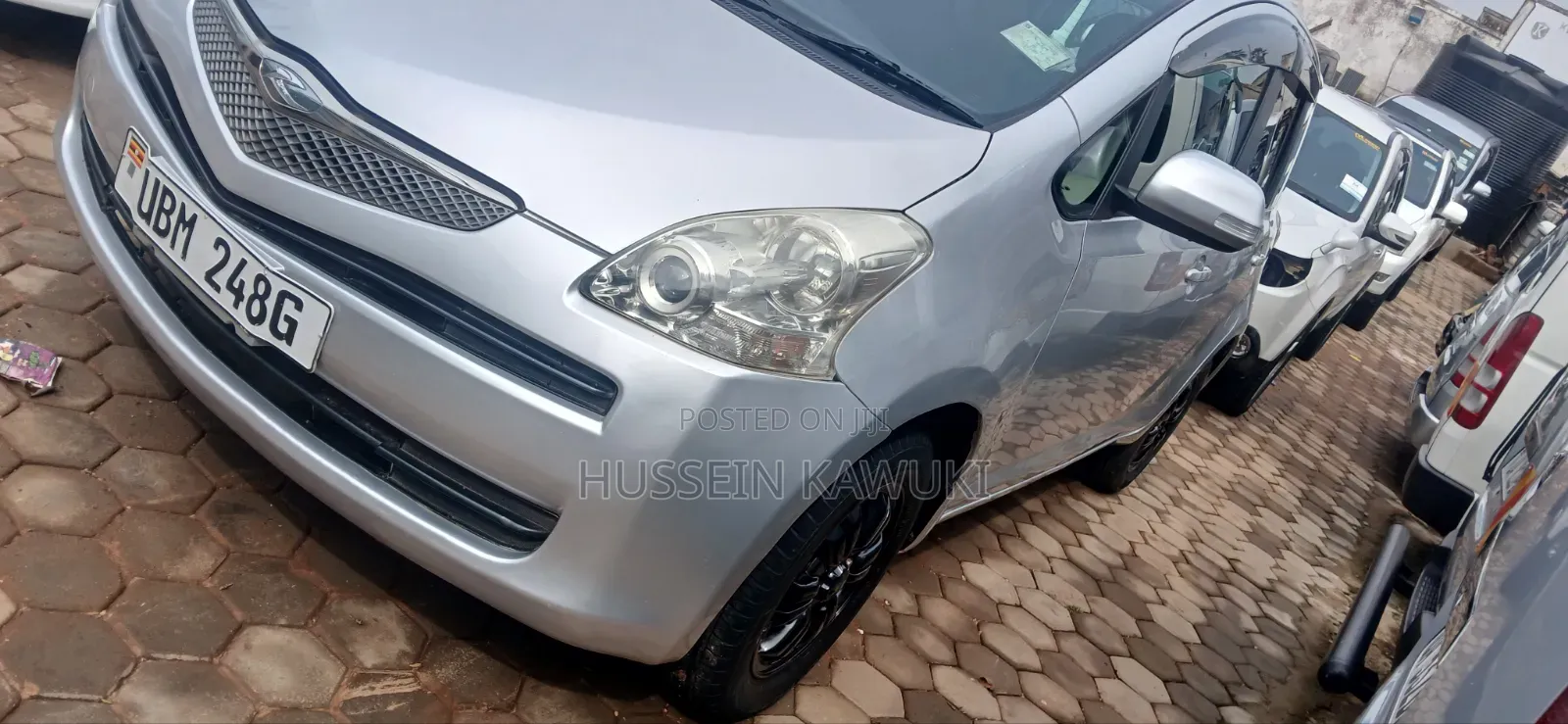 Toyota Ractis 2008 Silver