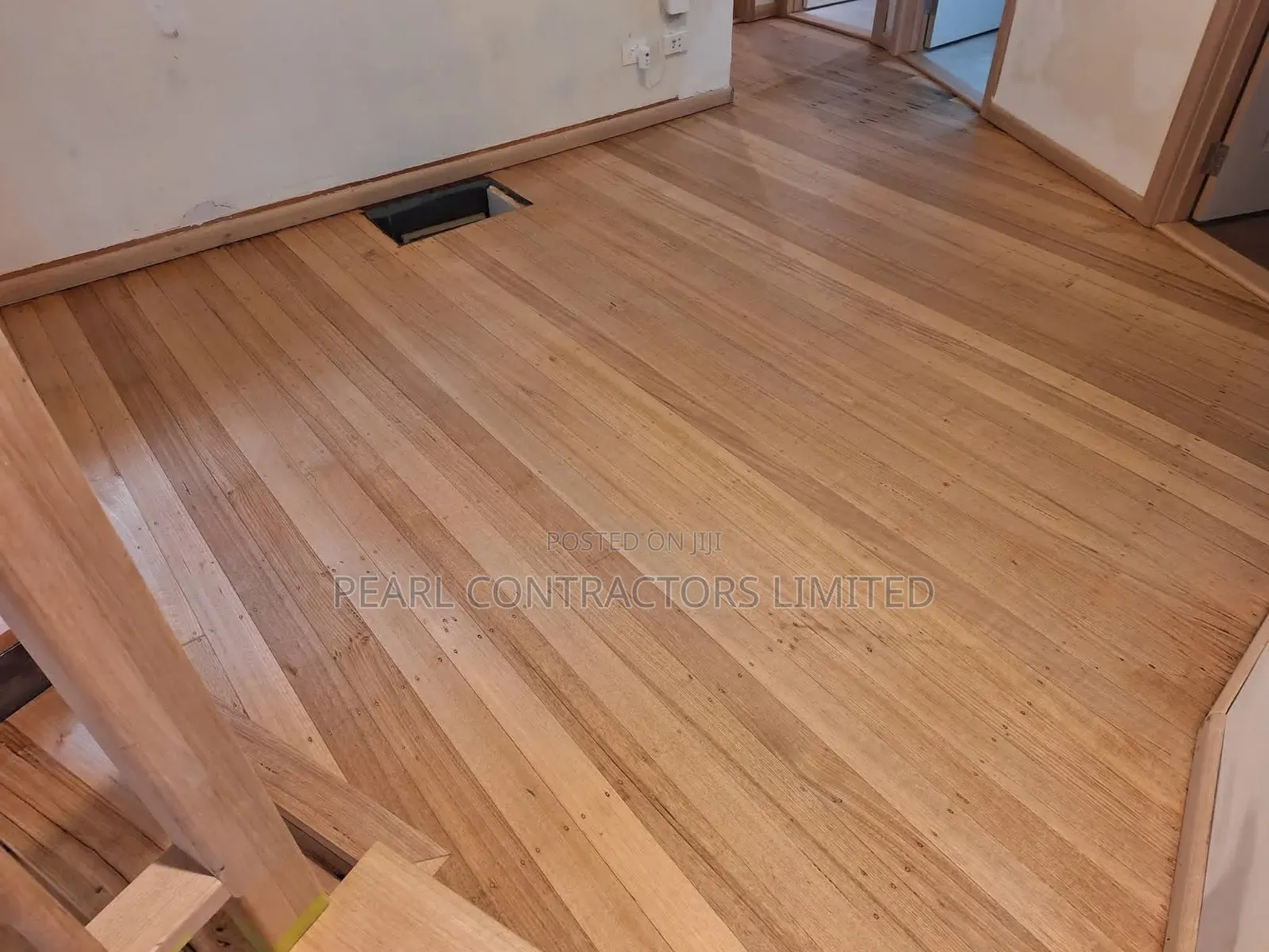 Wooden Floors/Polished Wooden Floors Installation and Supply. Book Now