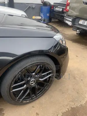 Mercedes-Benz E300 2020 Black