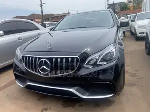 Mercedes-Benz E300 2020 Black
