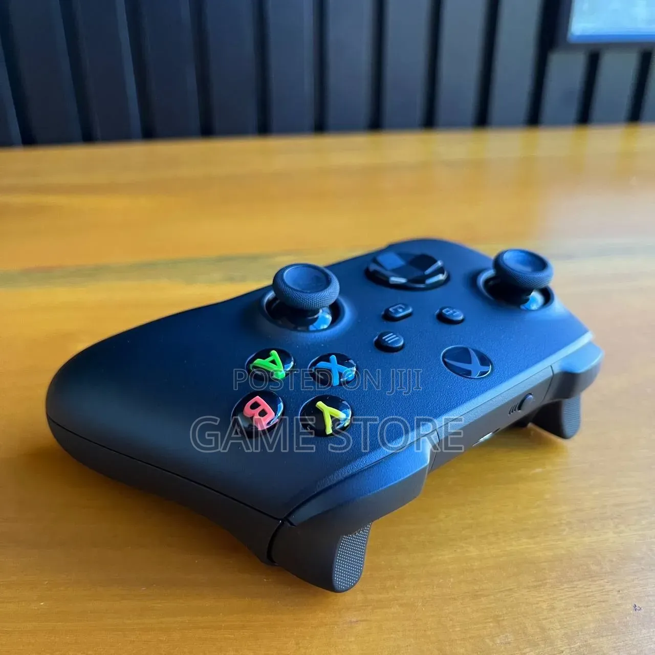 Xbox Series Controller – Game Like a Boss, Mukwano!