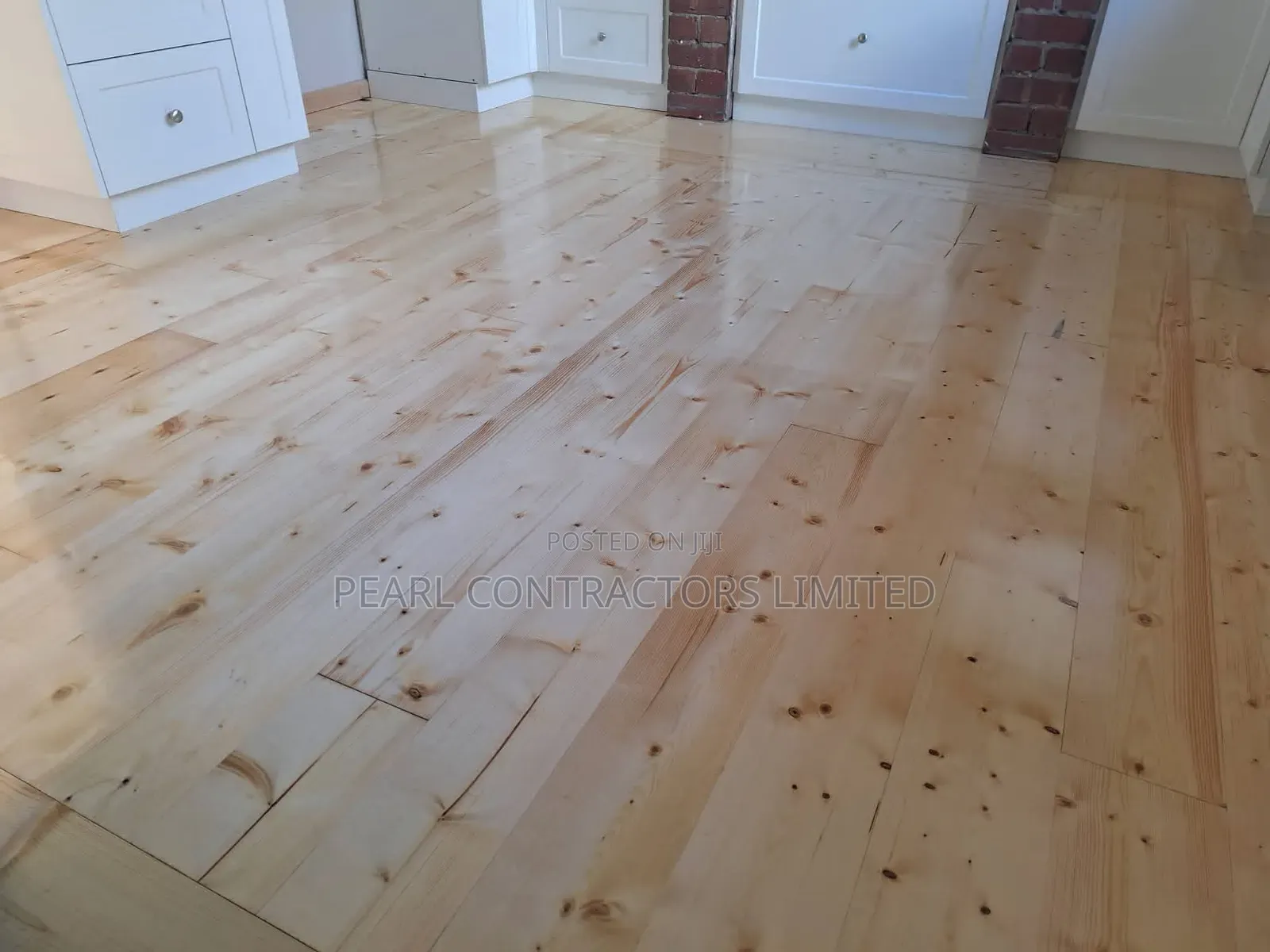 Wooden Floors/Bright Natural Wooden Floor FInishings. Book Us Now.