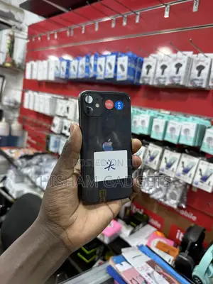 Apple iPhone 11 64 GB Black