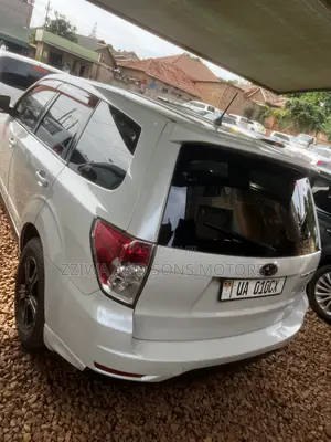 Subaru Forester 2009 White