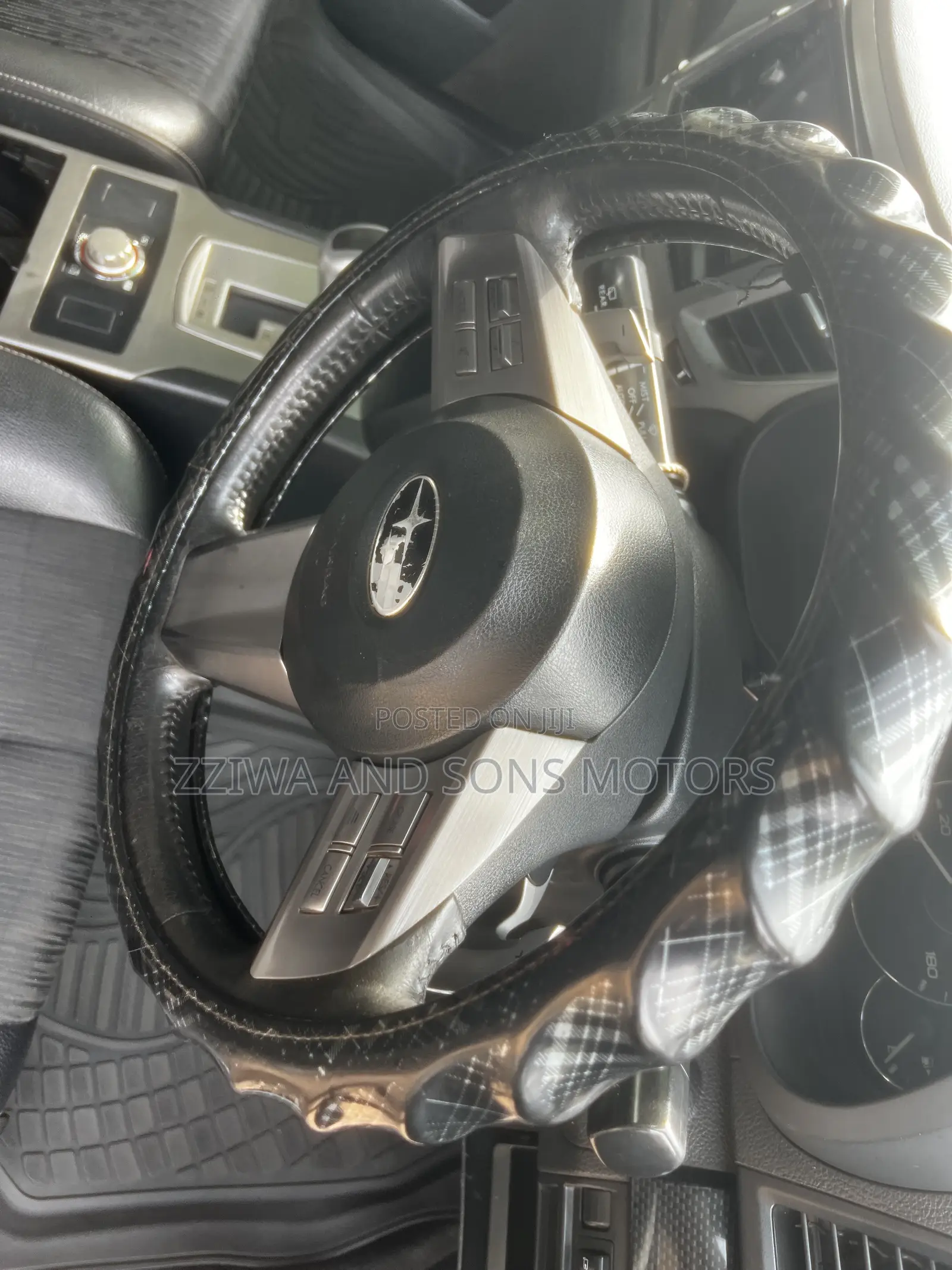 Subaru Forester 2.5XT Premium 2011 Gray