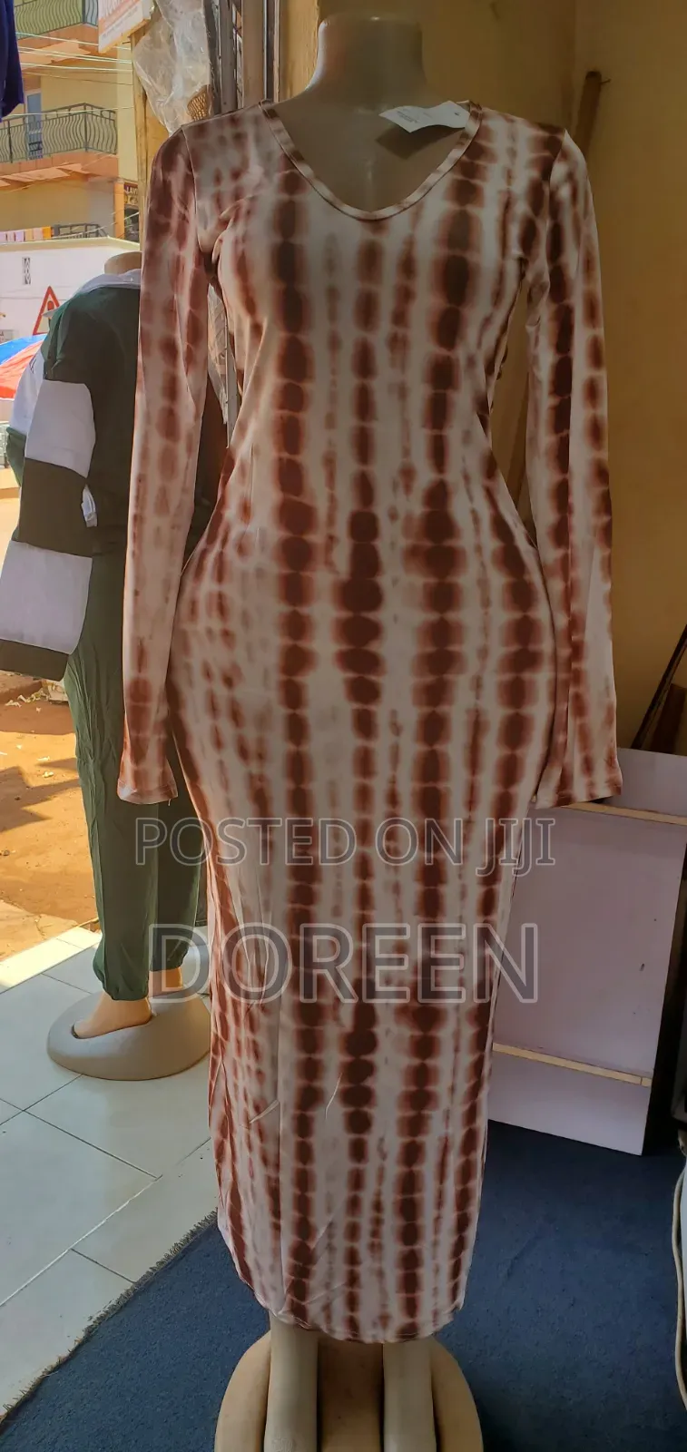 Maxi and Round Dresses