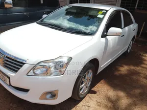 Toyota Premio 2011 Green
