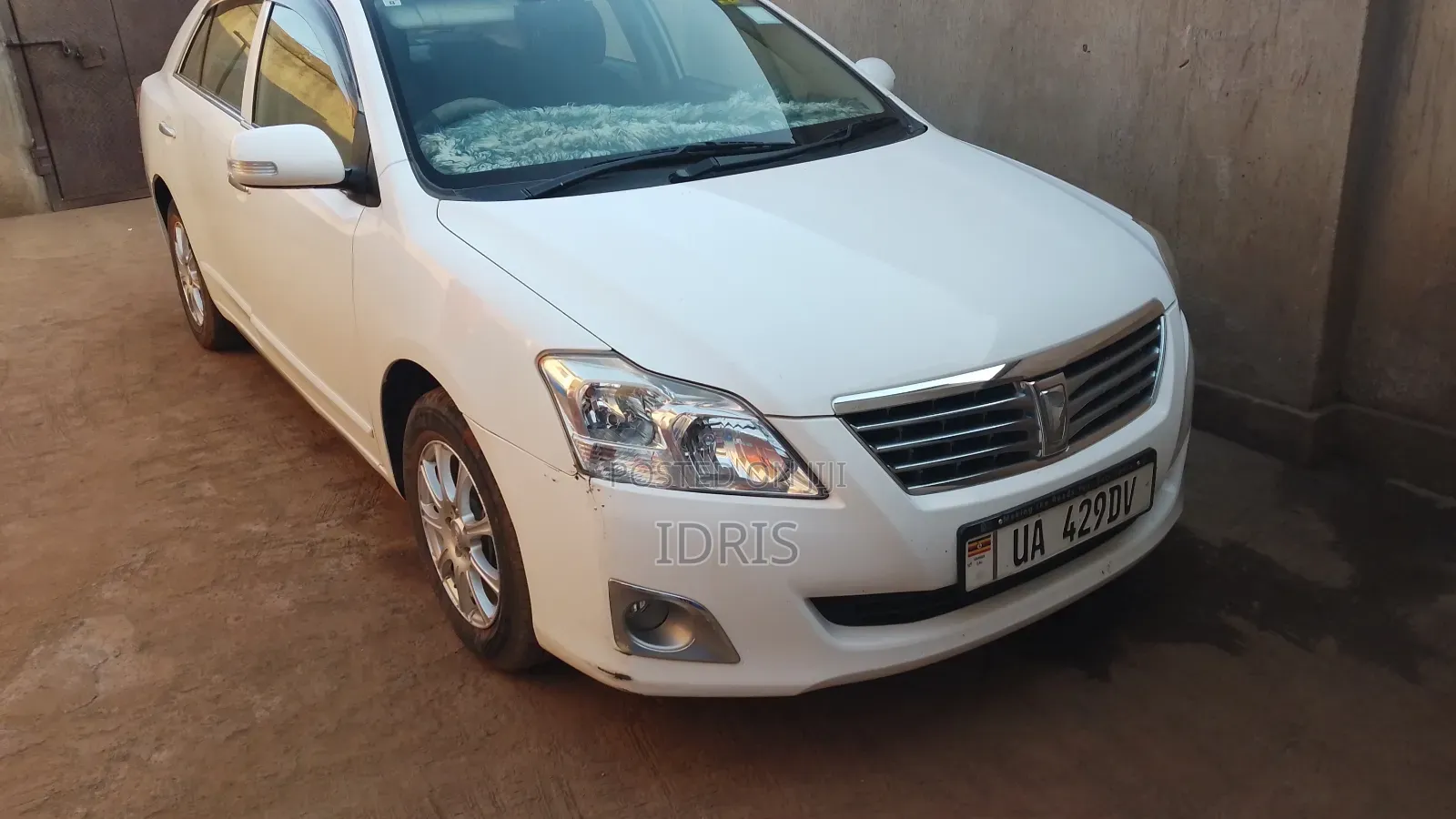 Toyota Premio 2011 Green