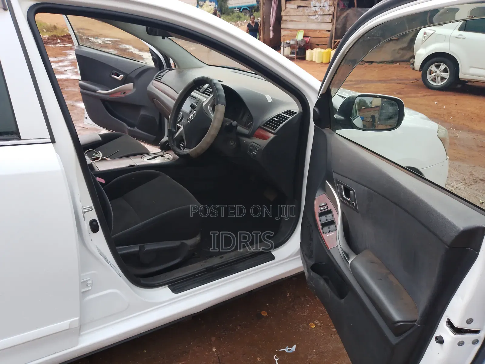 Toyota Premio 2011 Green