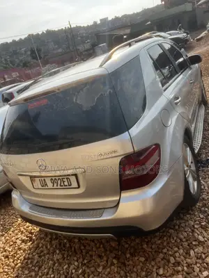 Mercedes-Benz M Class ML 350 BlueTEC 4Matic 2010 Silver
