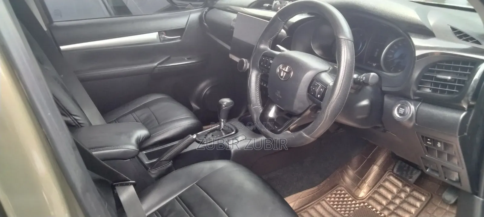 Toyota Hilux 2016 Green