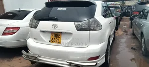 Toyota Harrier 2009 White
