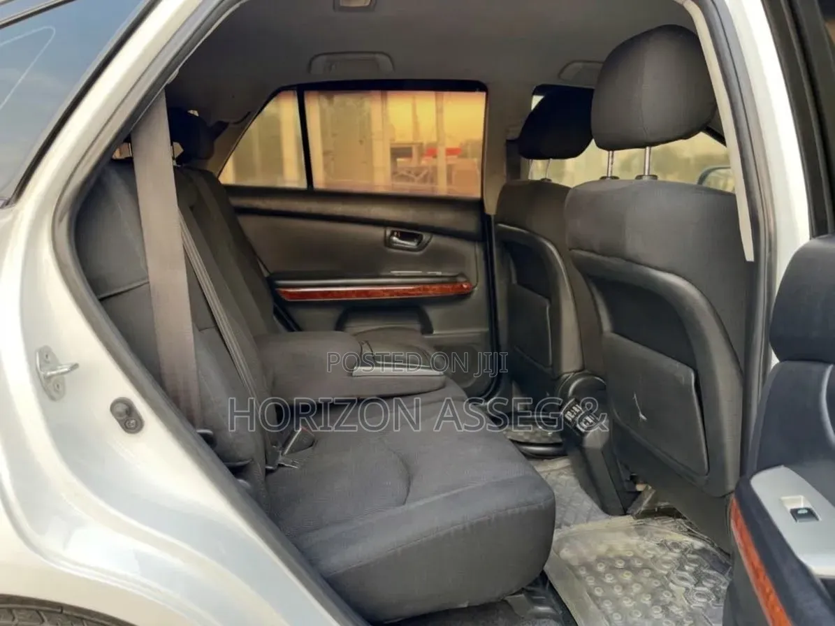 Toyota Harrier 2009 White