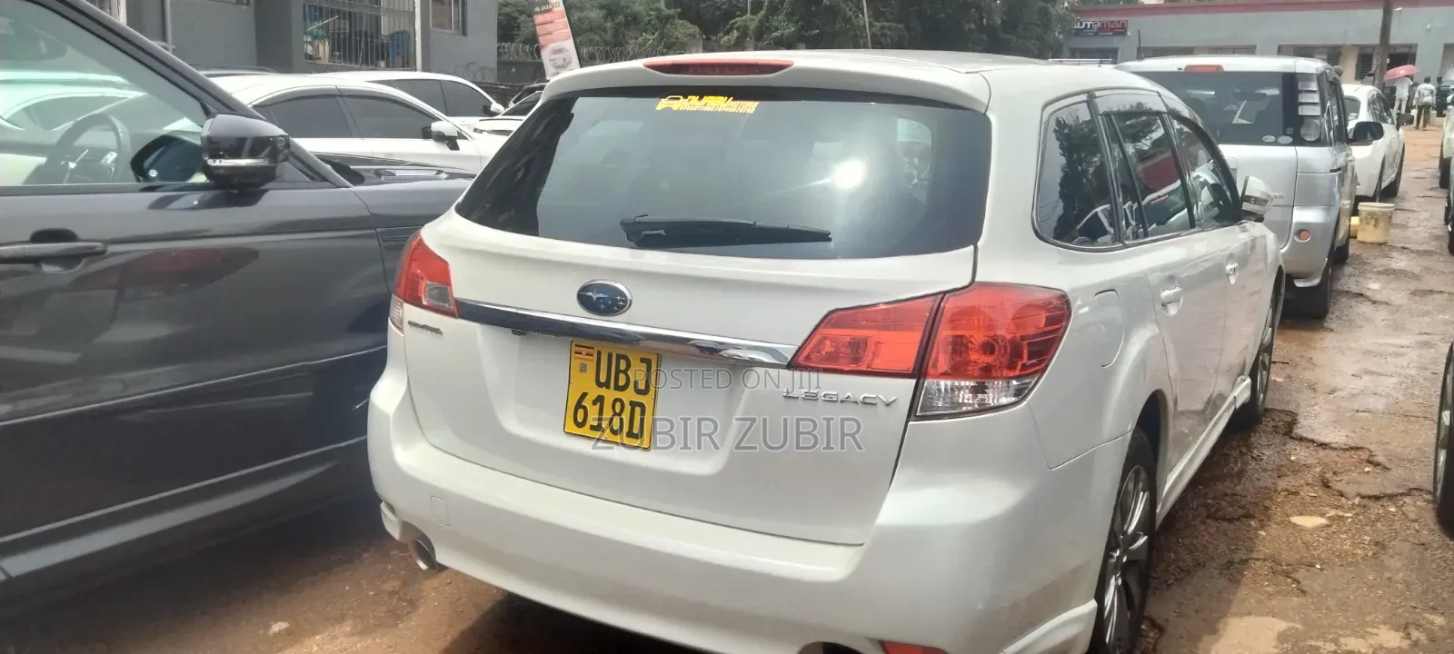 Subaru Legacy 2011 White