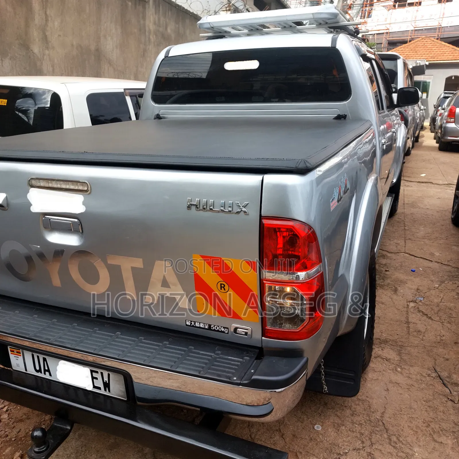 Toyota Hilux 2.5 D-4D 4X4 SRX 2011 Silver