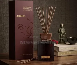 Arôme Luxury Reed Diffuser (Marked "ARÔME: Luxury Reed Diffuser