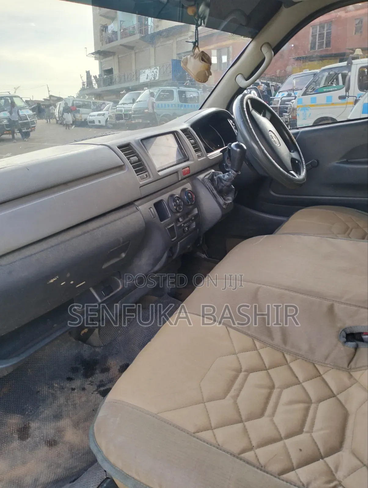 Toyota HiAce 2008 White