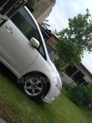 Mitsubishi Grandis 2004 Off white