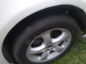 Mitsubishi Grandis 2004 Off white