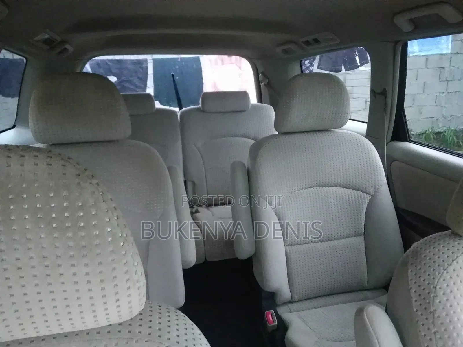 Mitsubishi Grandis 2004 Off white