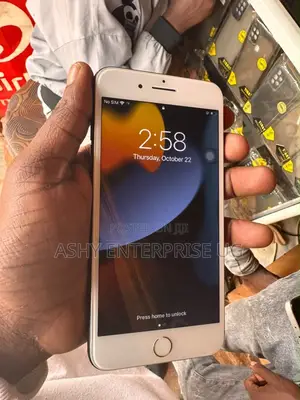 Apple iPhone 7 Plus 32 GB Black