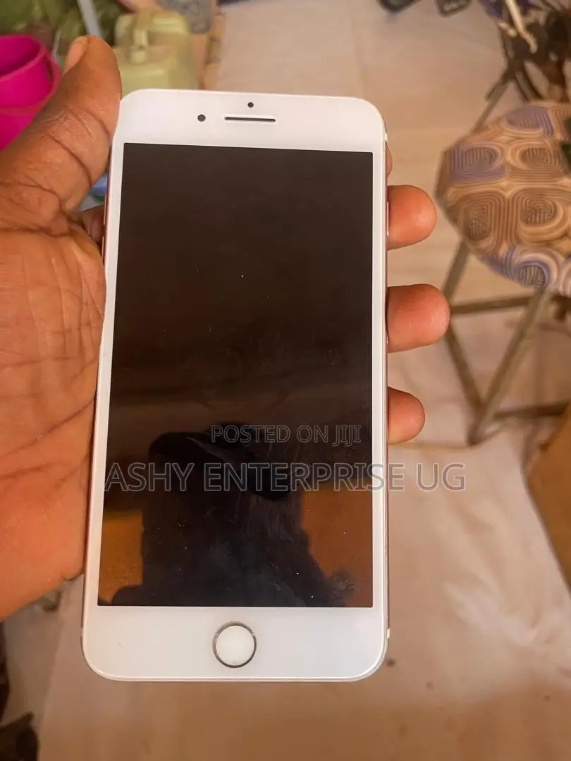 Apple iPhone 7 Plus 32 GB Black